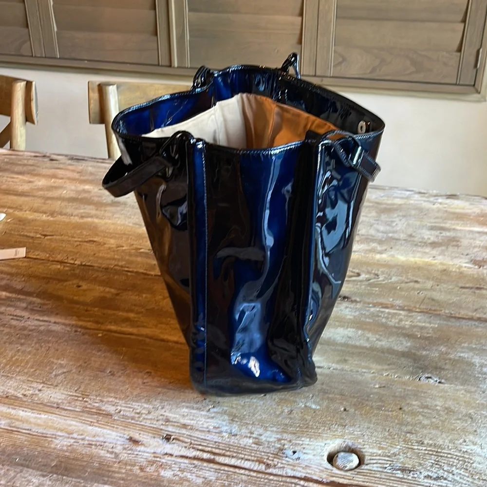 COPY - Merci Marie Italian patent leather hobo purse never used beautiful - Picture 10 of 12